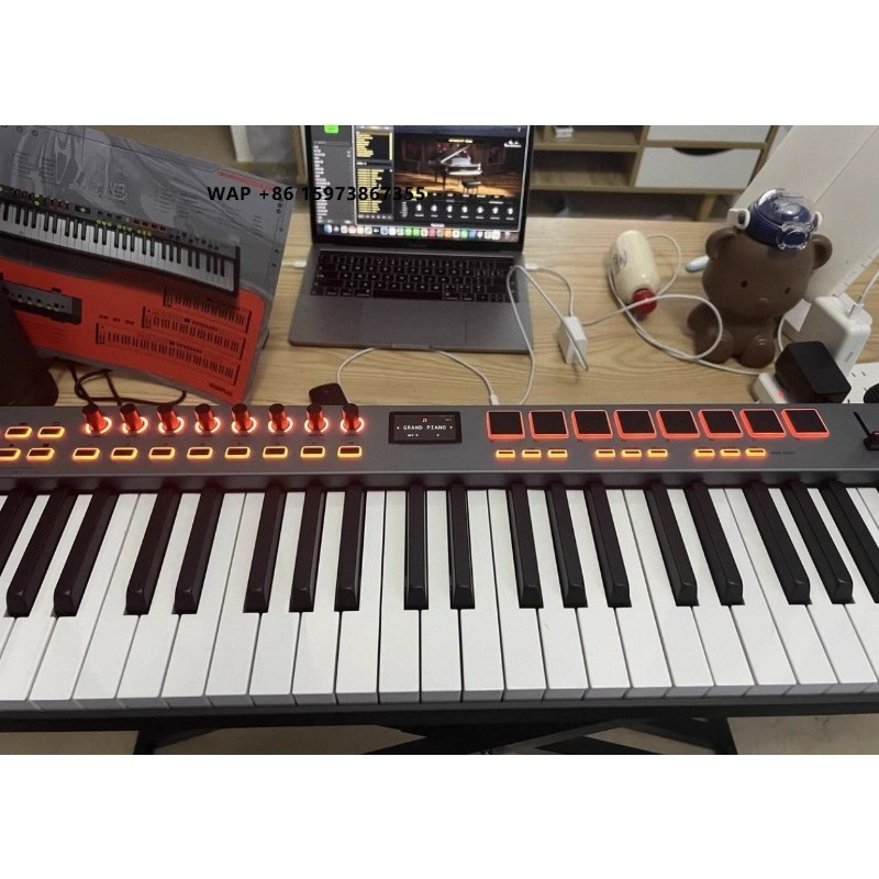 MIDIPLUS XMAX ポータブルUSB MIDIコント - Midi Controller Pad のレビューと価格